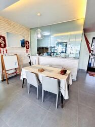 Blk 318C Yishun Greenwalk (Yishun), HDB 5 Rooms #583026161
